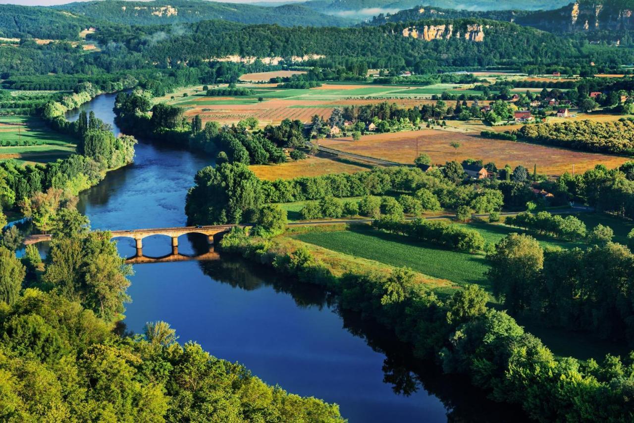 Les Trois L Bed and Breakfast Gindou Exteriör bild